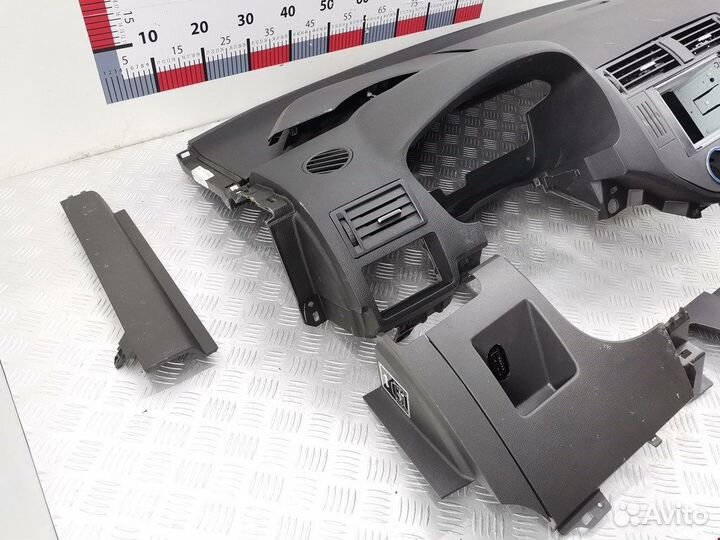 Торпедо (панель передняя) для Ford C-MAX 1 1764242