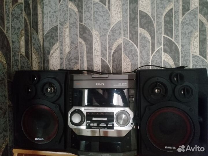 Музыкальный центр