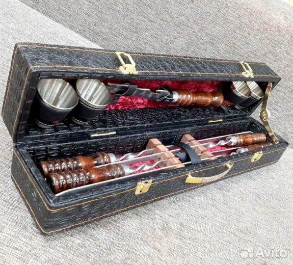 Шашлычный набор в чемодане 
