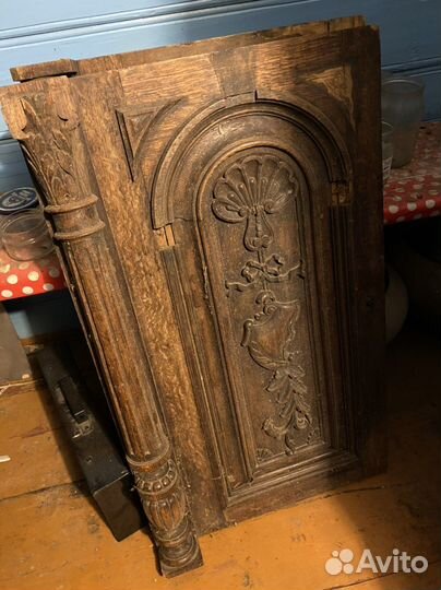 Дверца антиквариат