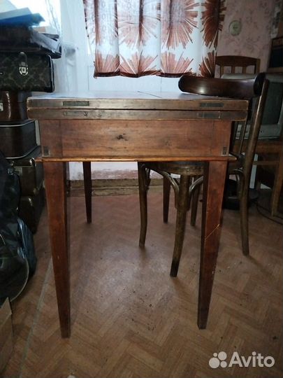 Стол ломберный раскладной(старый)