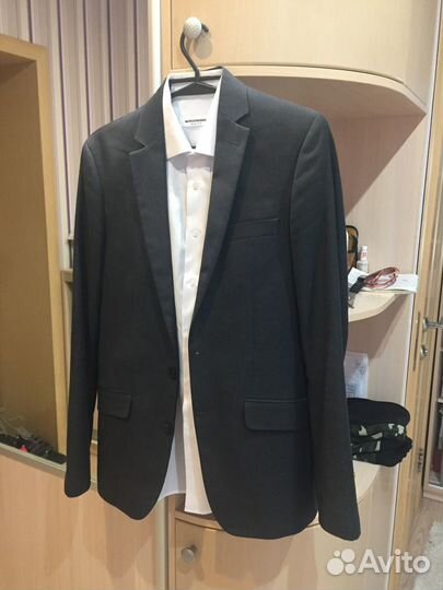 Школьный костюм