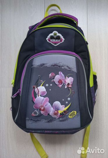 Школьный рюкзак для девочки