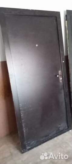 960 - 2050 б/у открывание внутреннее левое