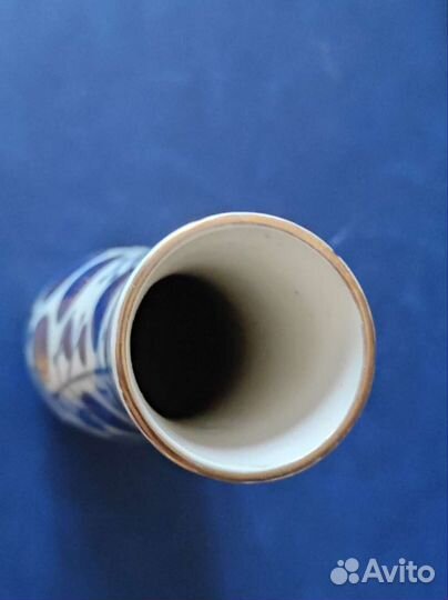 Фарфоровая ваза лфз