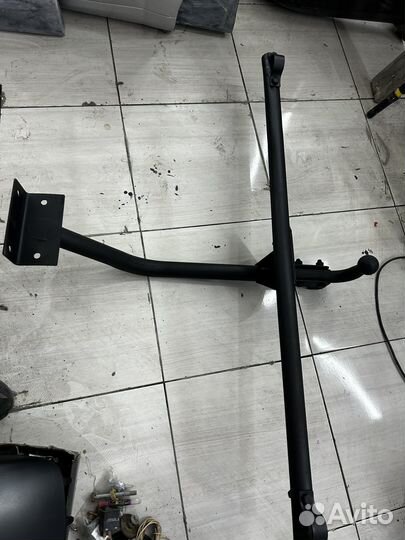 Фаркоп на ваз 21213-14