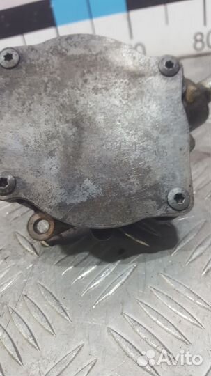 Б/У Насос вакуумный MB