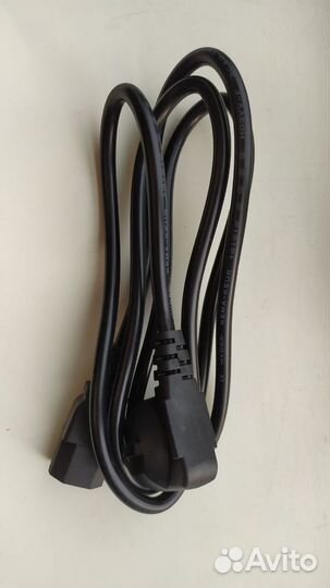Кабель питания для компьютера