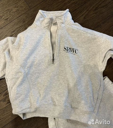 Sporty rich костюм