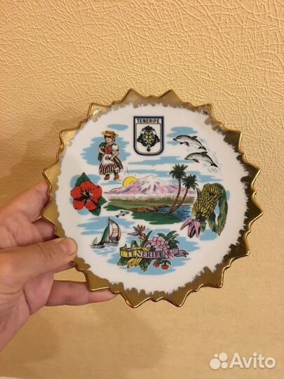 Сувенирные тарелки