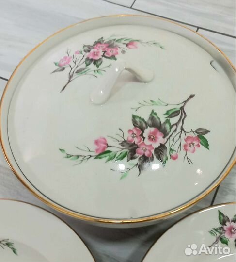 Сервиз столовый СССР. Дулево.27 предметов