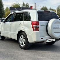 Suzuki Grand Vitara 2.4 AT, 2011, 193 000 км, с пробегом, цена 1 260 000 руб.