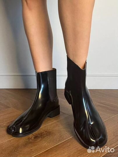 Ботильоны таби