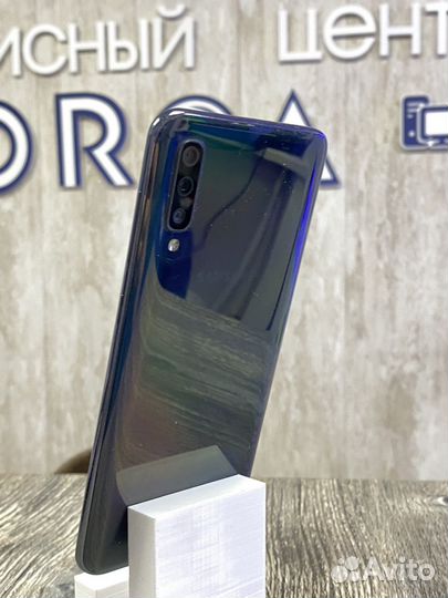 Samsung Galaxy A50, 4/128 ГБ