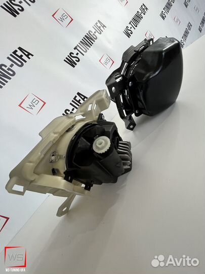 Фара toyota противотуманные D711