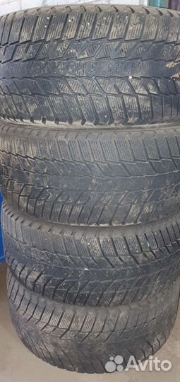 Nexen Winguard Ice SUV 235/45 R17 97