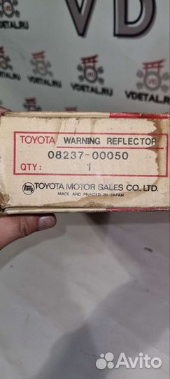 Знак аварийной остановки toyota