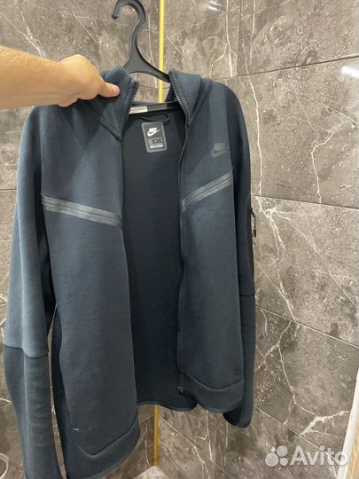 Кофта nike tech fleece черная