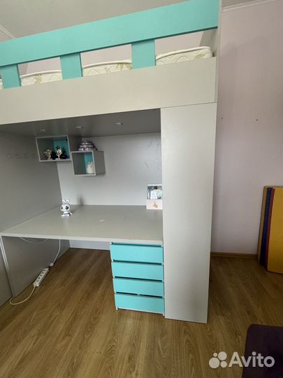 Двухярусная кровать бу