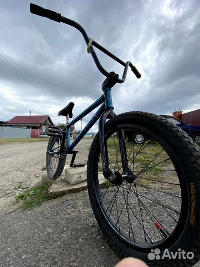 Bmx wethepeople crysis