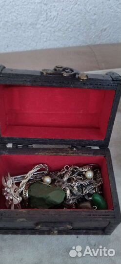 Сундук шкатулка