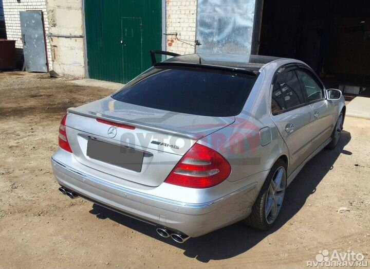 Спойлер AMG для Mercedes-Benz Е-Class W211