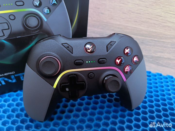 Нeймпaд Entrain Wireless