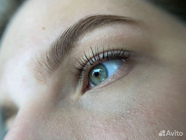 Наращивание ресниц и брови