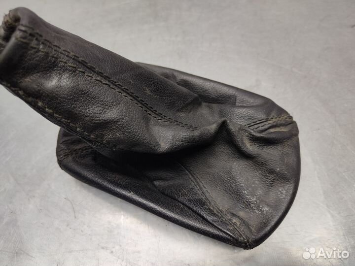 Кожух ручника fiat Brava SX 1998 г.в