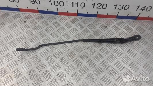 Щеткодержатель лобового стекла volkswagen passat B