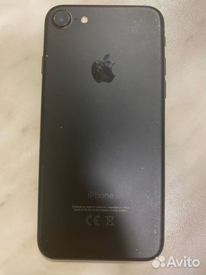 iPhone 7, 32 ГБ