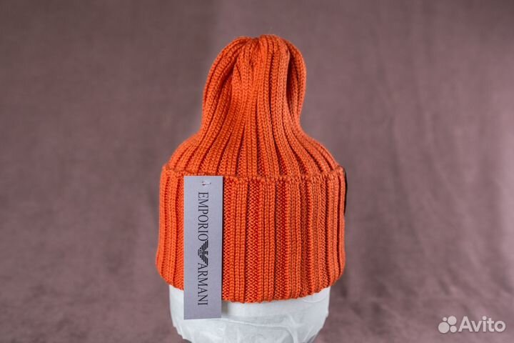 Шапка Armani цвет караловый