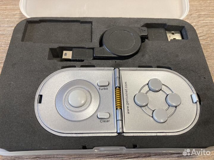 Геймпад (джойстик) Genius MaxFire Pandora pro