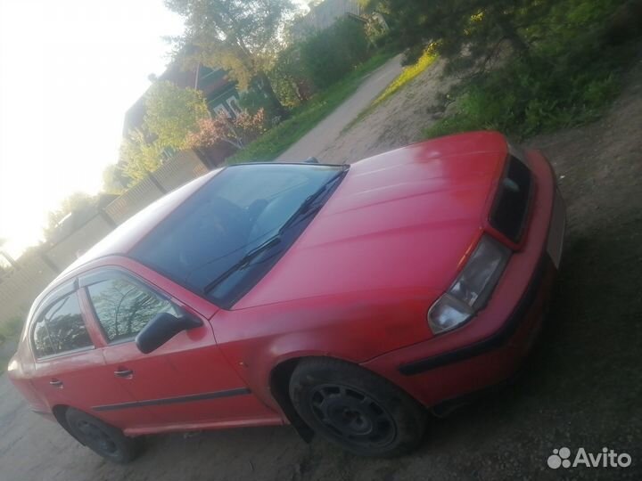 Skoda Octavia 1.6 МТ, 1997, 280 000 км