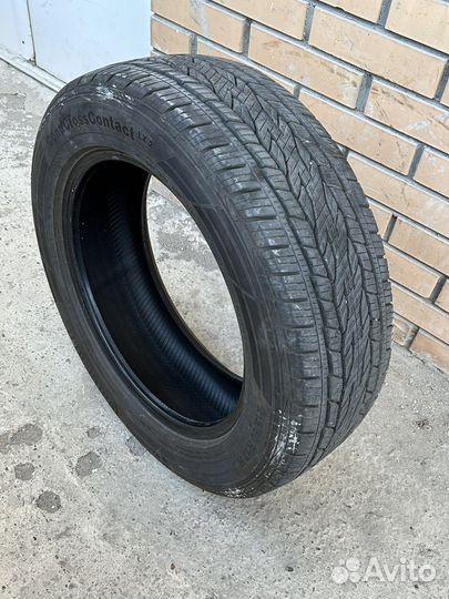 Continental ContiCrossContact LX2 215/60 R17