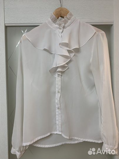 Блуза белая