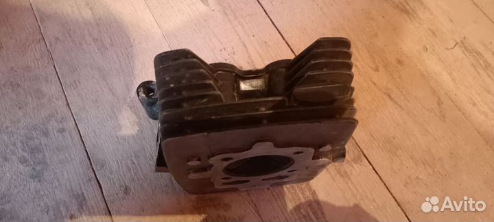 Головка клапанов на эндуро 250 167-166fmm