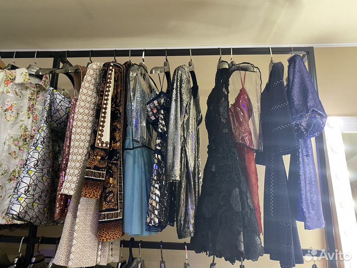 Продаю готовый бизнес. Прокат и продажа вечерних и