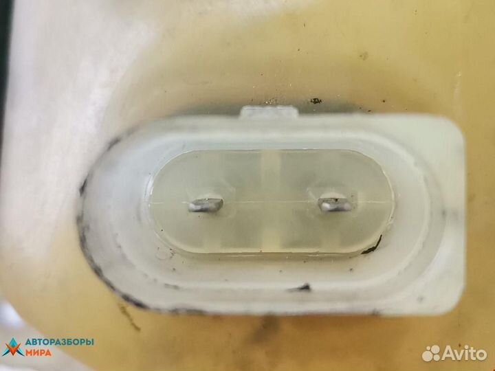 Бачок расширительный Volkswagen Passat B5 2000