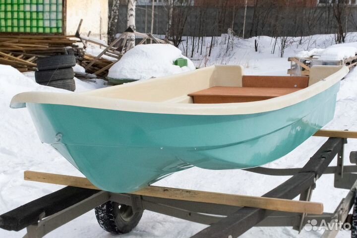 Моторно-гребная лодка Виза Легант - 353