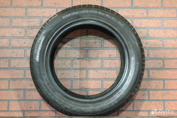 Goodyear Wrangler HP 235/55 R17