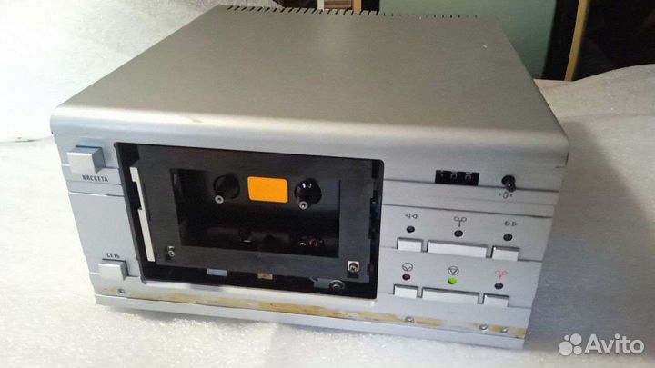 Устройство для ввода и хранения информации для бк