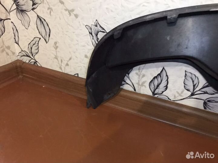 Спойлер заднего бампера