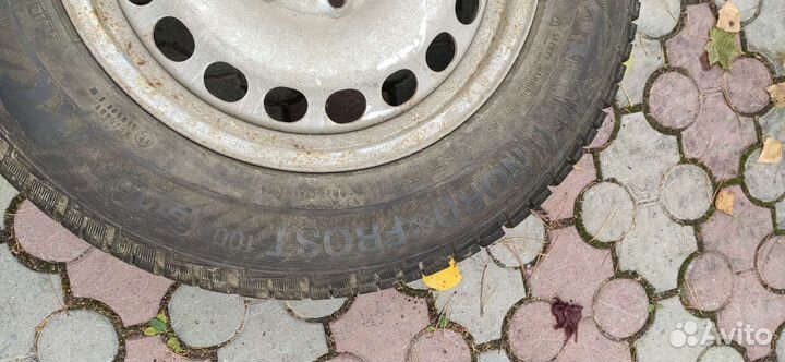 Gislaved NordFrost 100 SUV 215/65 R16