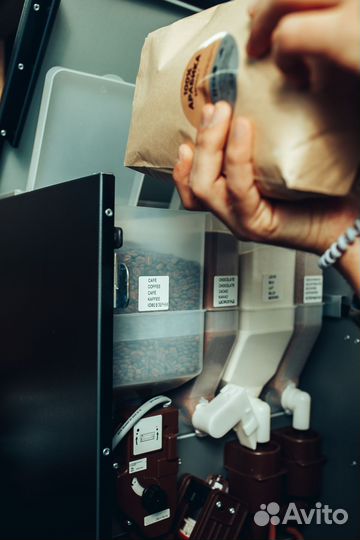 Кофемашина Jofemar Bluetec G118