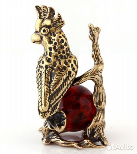 Миниатюрная статуэтка Попугай латунь янтарь 40 мм