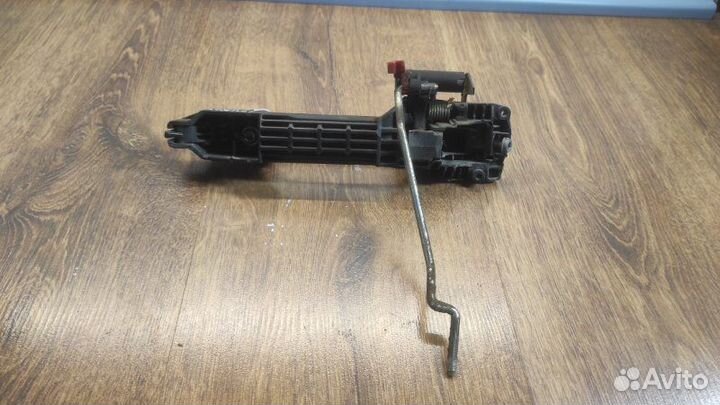 Ручка двери внешняя задняя правая Toyota Avensis