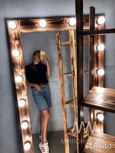 Гримерное зеркало в полный рост с лампочками