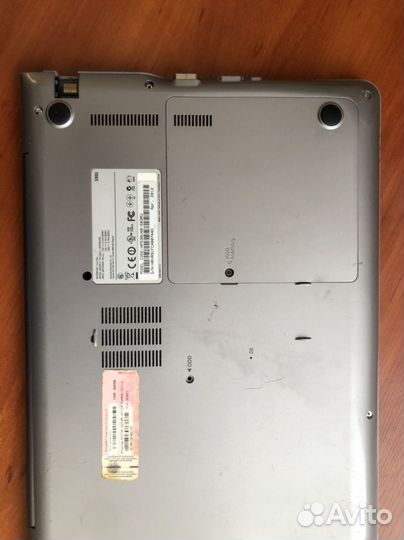Ноутбук samsung i3