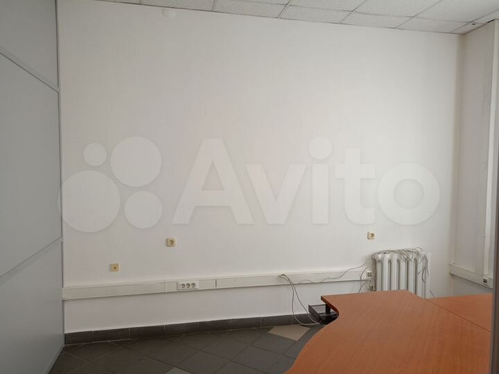 Офис с мебелью из 3х кабинетов, 53.5 м²